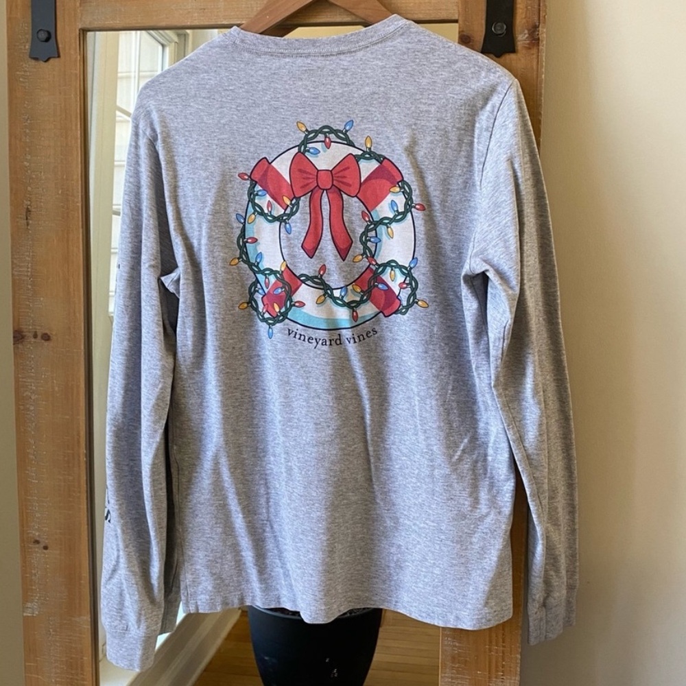 Vineyard Vines Christmas Pocket Tee Shirt Size XS